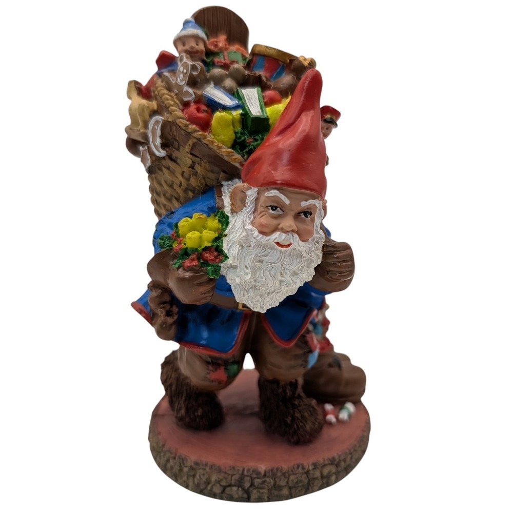 International Santa Claus Collection Figurine Estonia Hand‎ Painted 2003 Resin